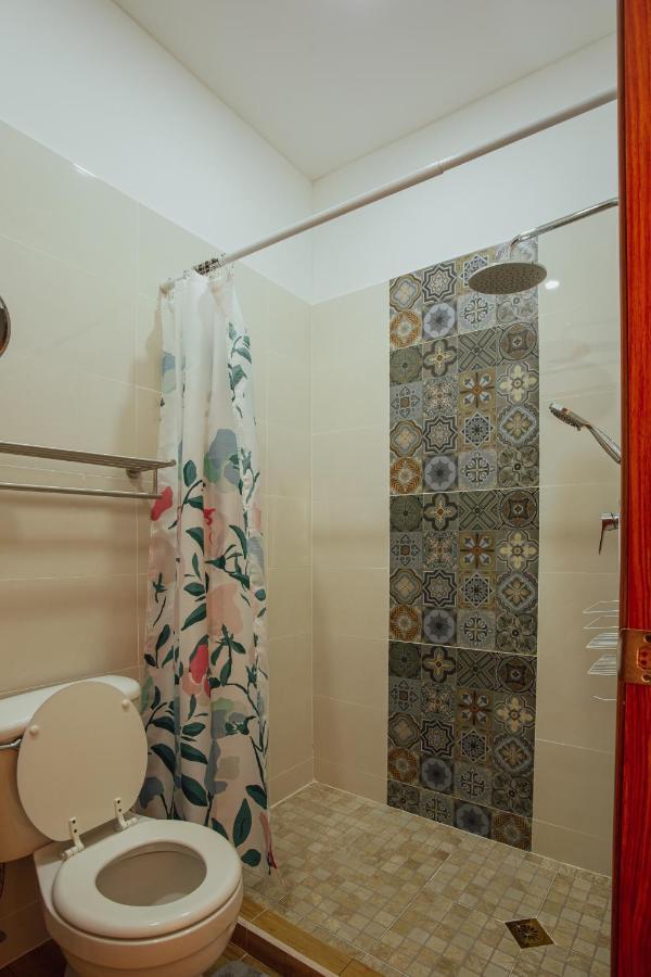July Aparthotel Lower Prince's Quarter Bagian luar foto